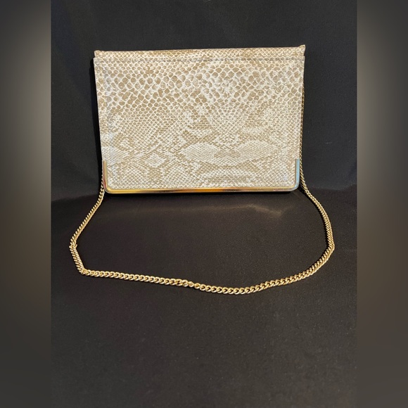 Vintage 1950’s Champagne Gold Leather Handbag in Perfect Condition! - Picture 2 of 8
